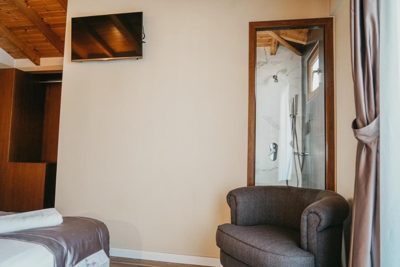 Center Hotel Gjirokastër 外观 照片
